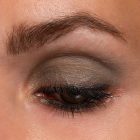 benecos natúr szemhéjpúder -utántöltő- muddy olive 1,5g